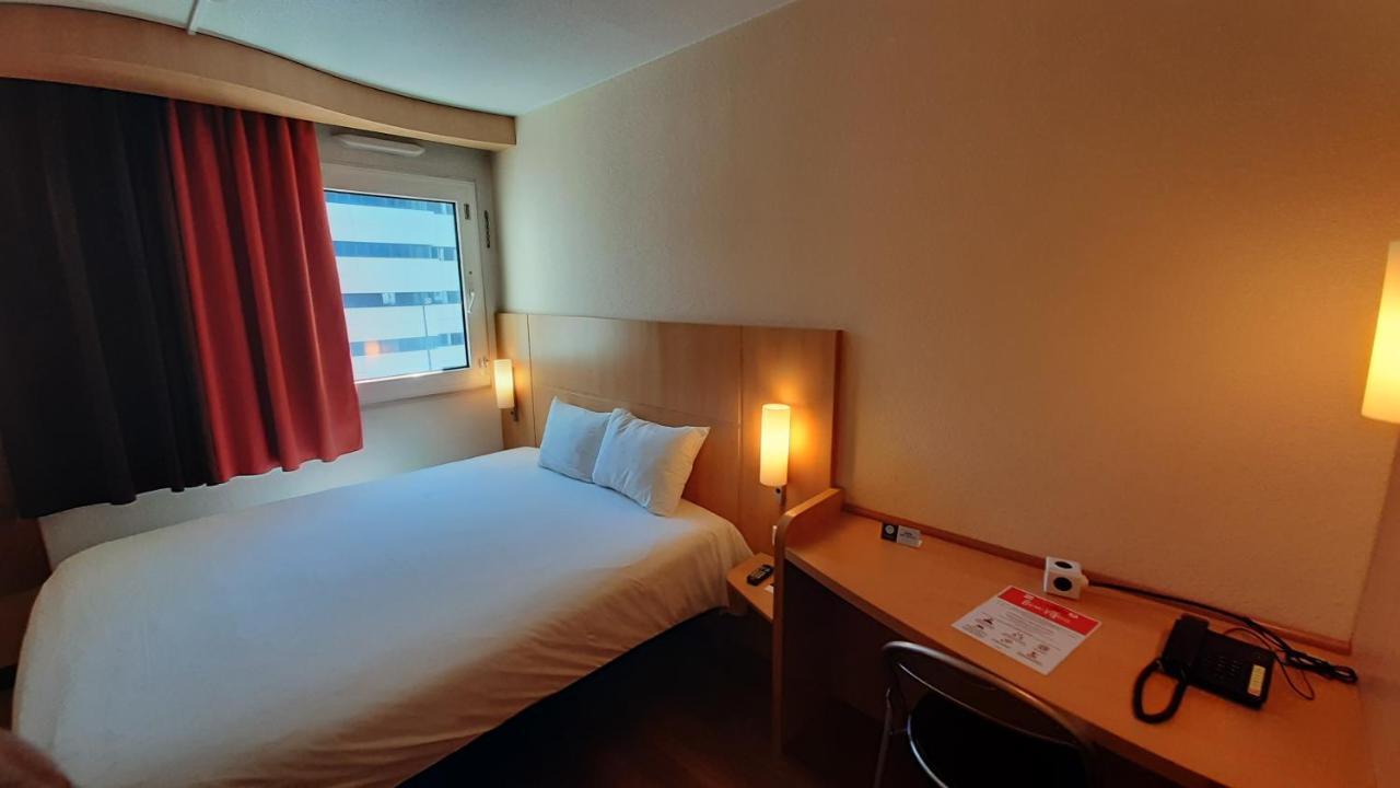 Hotel Ibis Lisboa Jose Malhoa Exterior foto